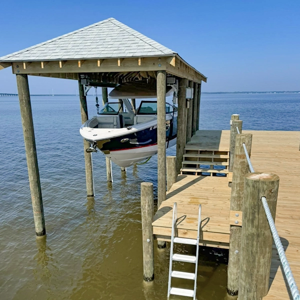 outer banks boat lift construciton